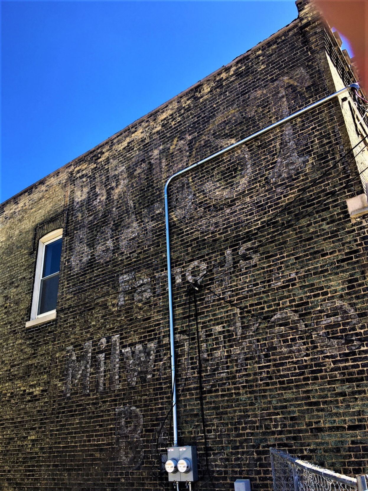 Ghost Signs - Pabst Famous Milwaukee Beer.jpg